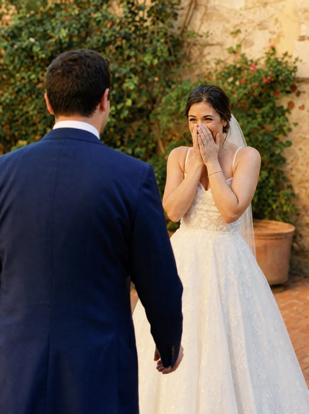 Couple's emotional first-look reaction, captured candidly in documentary style